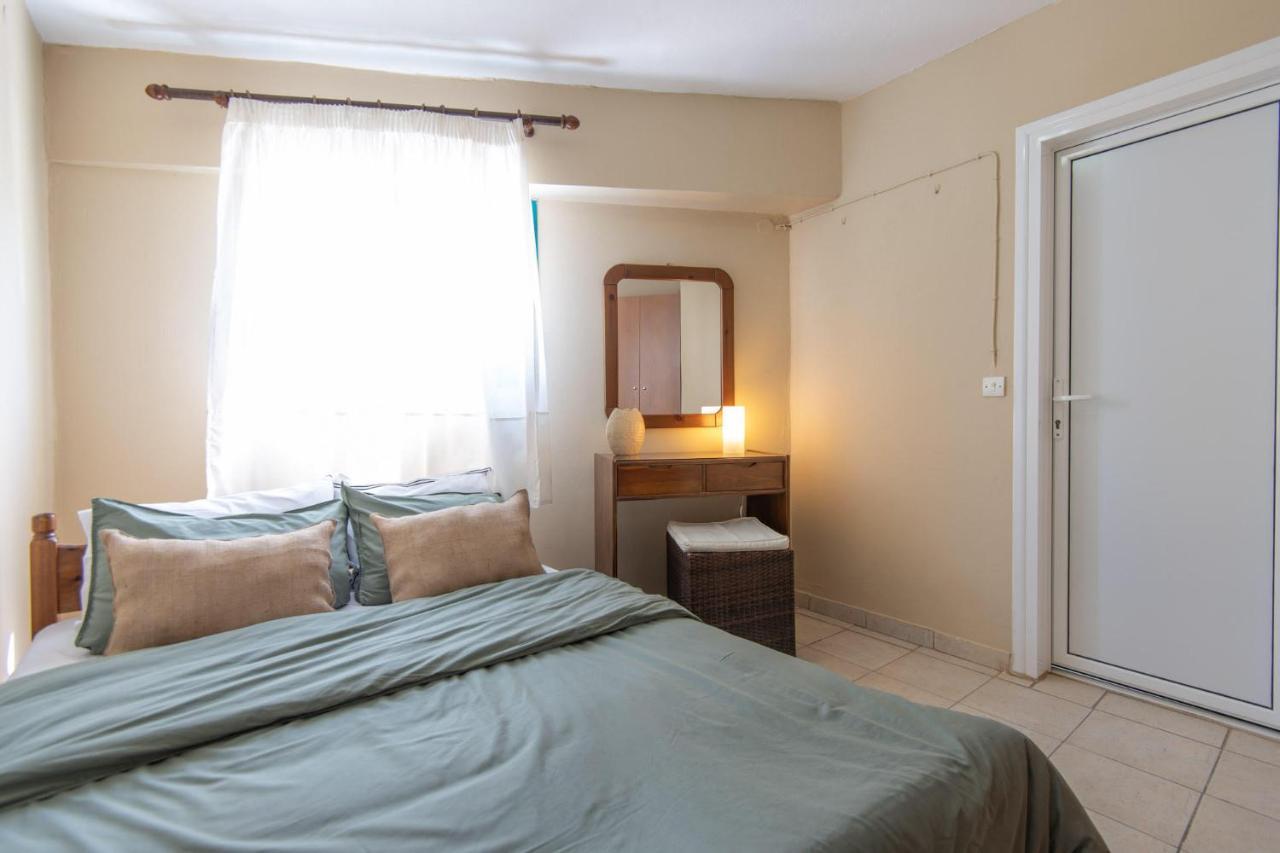 Puerto Seaside Rooms Akhladherí Eksteriør bilde