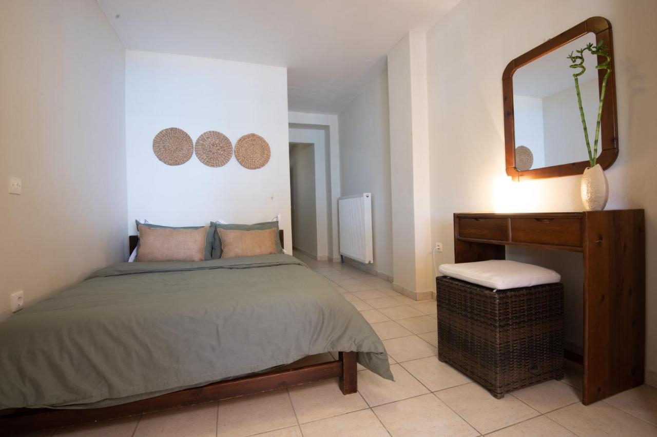 Puerto Seaside Rooms Akhladherí Eksteriør bilde