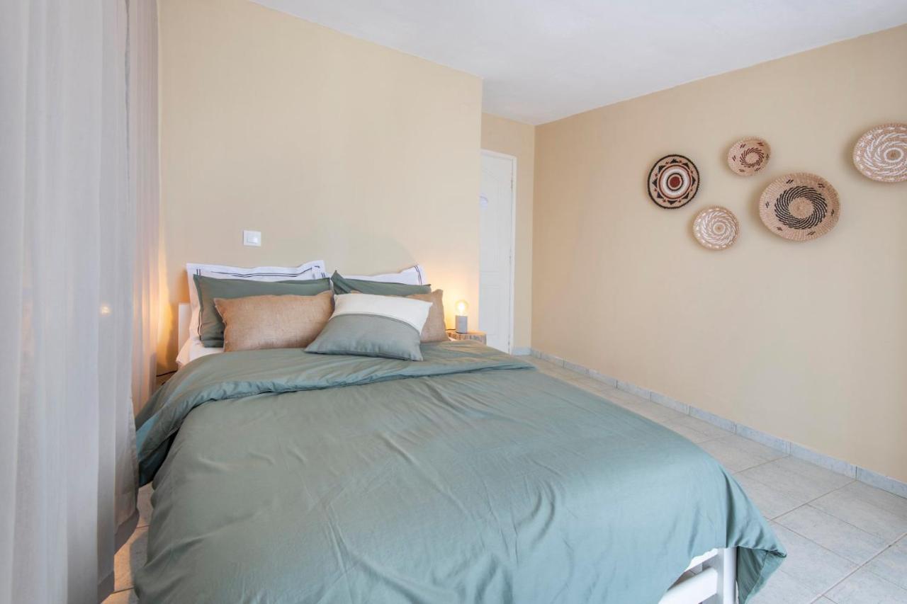 Puerto Seaside Rooms Akhladherí Eksteriør bilde